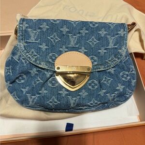 100% authentic Louis Vuitton sunset denim bag new with tags limited edition